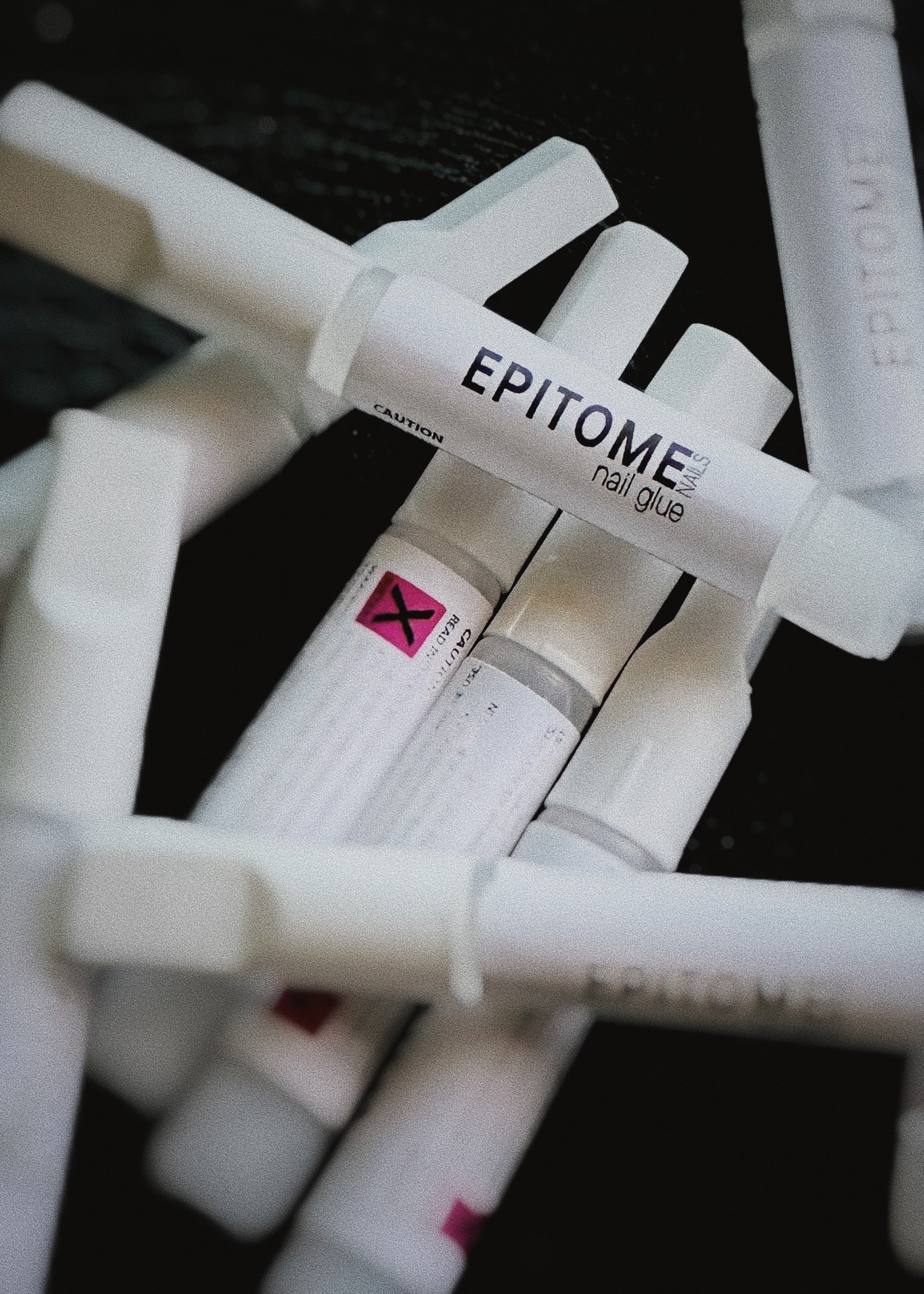 Epitome Nail Glue
