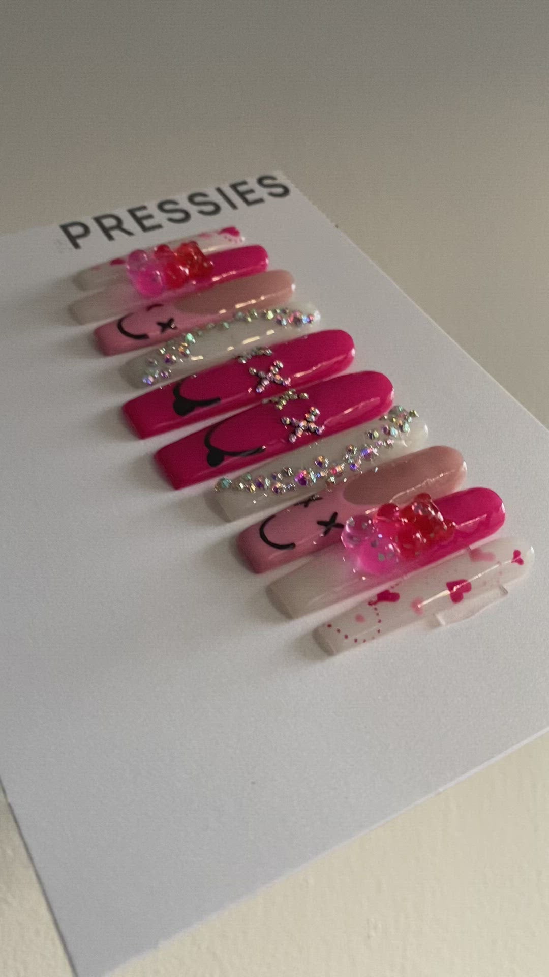 Custom Pressies